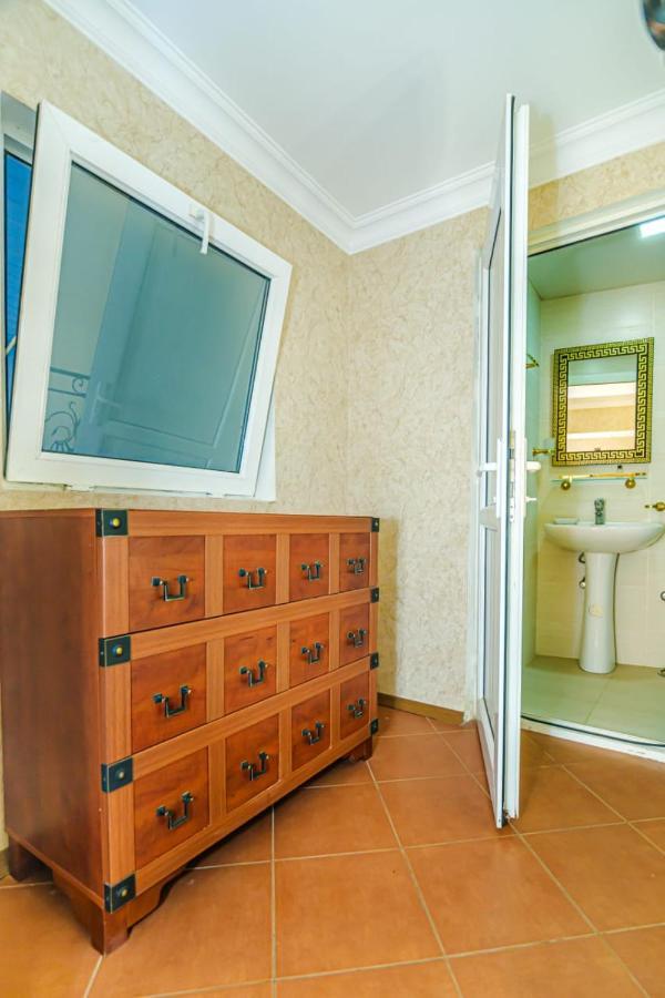 Nizami Street 2 Room Luxe House Баку Экстерьер фото